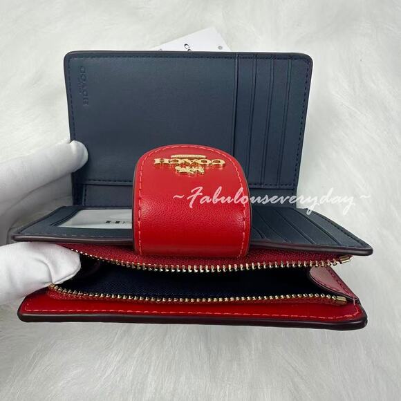 Coach Medium Corner Zip Wallet In Signature Canvas/Denim/Bold Gold CW786 NWT - Picture 7 of 7